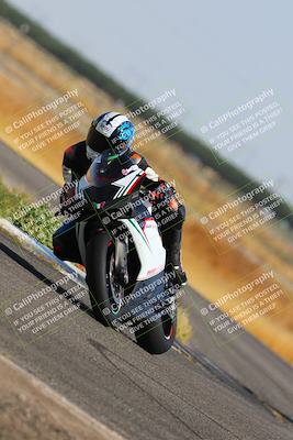 media/May-22-2023-Fastrack Riders (Mon) [[ae7626d9d8]]/Level 1/945am (Sweeper)/